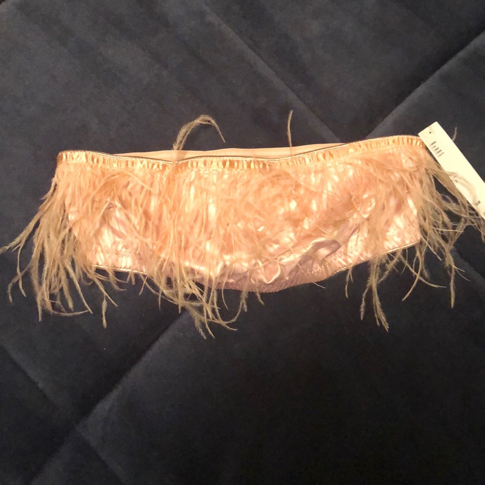 Out From Under Feathered Bandeau Ariana Grande